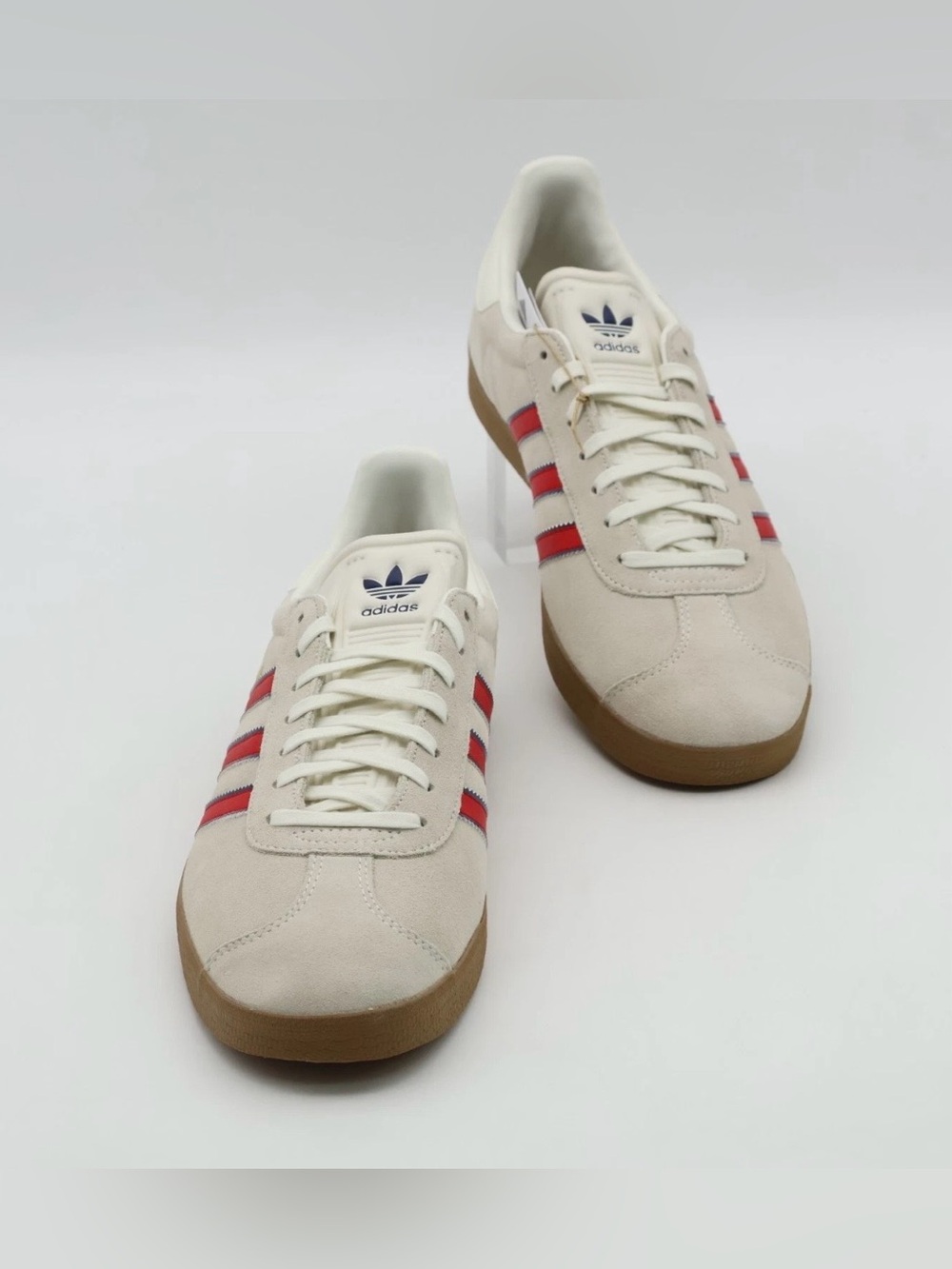 JS3042 Arsenal FC adidas Originals Gazelle
Terrace Icons Off White Better (Men - Picture 2 of 16